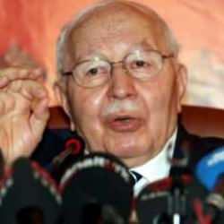 Necmettin Erbakan'ı asıl kim hapsettirmek istedi? İşte tüm süreç 