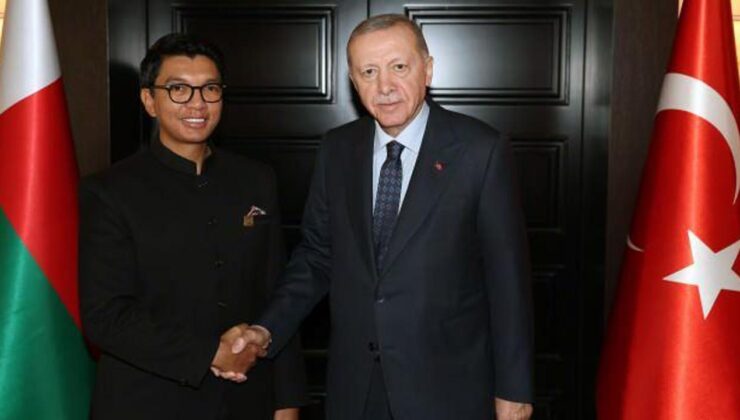 Cumhurbaşkanı Erdoğan, Madagaskar Cumhurbaşkanı Rajoelina ile görüştü