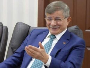 Davutoğlu’ndan AK Parti’ye sürpriz ziyaret