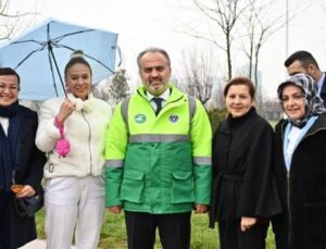 Kadınlar Günü’nde erguvan fidanları toprakla buluştu