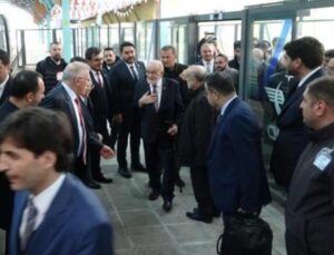 Karamollaoğlu, eleştirdiği hızlı trenle Ankara’ya geri döndü