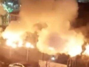 Kocaeli’de elektrik kabloları bomba gibi patladı: Sokaklar karanlığa gömüldü