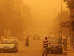 Meteoroloji uyarmıştı! İstanbul’a çamur yağdı