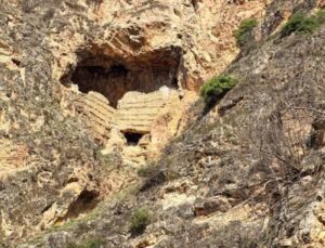 Tarih öncesi dönemlere ait: İşte Nuh tufanında sığınak olarak kullanılan gizemli mağara