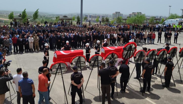 Adıyaman’da meslektaşlarının şehit ettiği polisler için tören düzenlendi