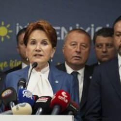 Akşener'den olağanüstü kongre kararı