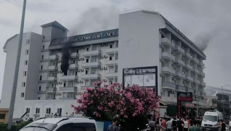 Antalya’da korkutan yangın: Otel lojmanından dumanlar yükseldi