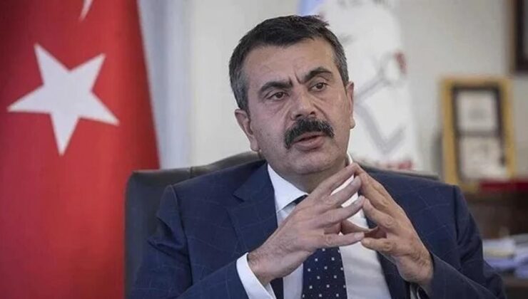 Bakan Tekin’den ‘müfredat’ eleştirilerine cevap: ‘Okuyarak eleştirsinler’