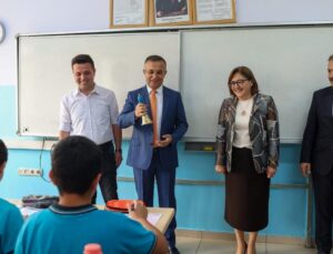 Gaziantep Büyükşehir LGS ve YKS’ye girecek öğrencilere deneme sınavları düzenliyor