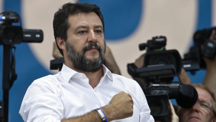 İtalya Başbakan Yardımcısı Salvini, Fransa ve Almanya liderlerini eleştirdi