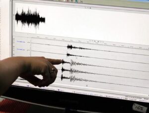 Japonya açıklarında 6 büyüklüğünde deprem