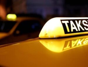 Kadın müşterileri darp eden taksici trafikten men edildi