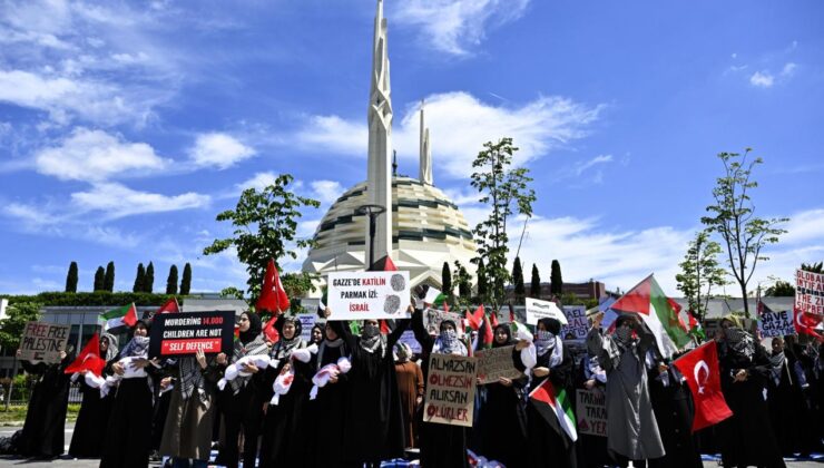 Marmara Üniversitesi İlahiyat Fakültesi öğrencilerinden Filistin’e destek!