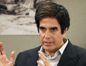 Sihirbaz David Copperfield 16 kadını taciz etmekle suçlanıyor