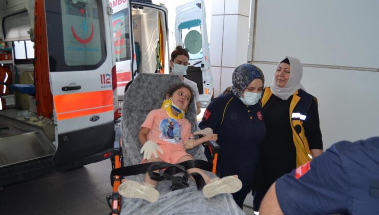 Aksaray’da kontrolden çıkan otomobil şarampole devrildi: 5 yaralı