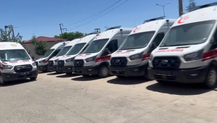 Ambulans şoförü yol istediği sürücü tarafından darbedildi!