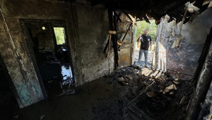 Bingöl’de yangın: Müstakil ev kullanılamaz hale geldi