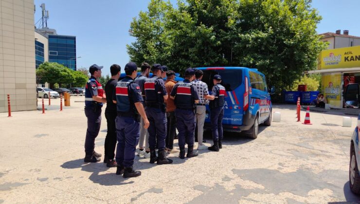 Bursa’da 11 kaçak göçmen yakalandı