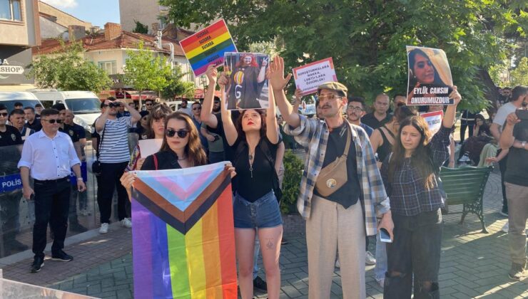 Eskişehir’de LGBT yürüyüşü düzenleyen 10 kişi gözaltına alındı