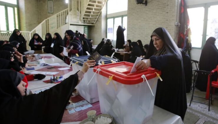 İran'da 14. Dönem Cumhurbaşkanlığı Seçimleri için oy verme işlemi başladı | Dış Haberler