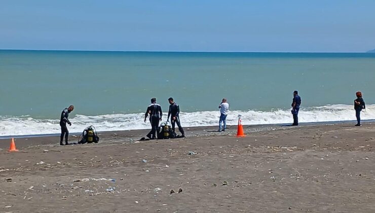 Karadeniz’e giren 16 yaşındaki çocuk kayboldu
