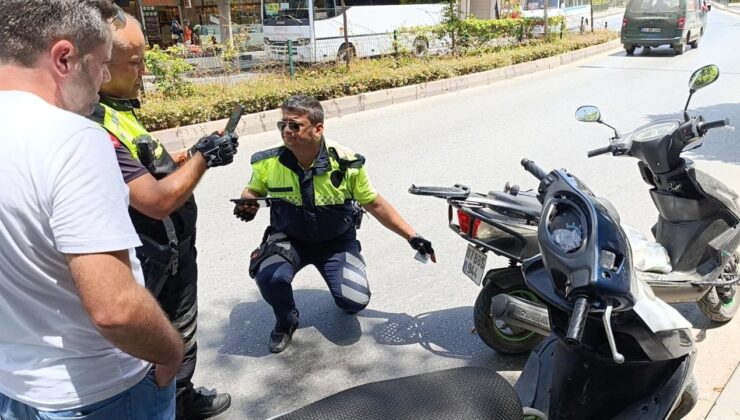 Motosikletteki düzeneği polisin dikkati ortaya çıkardı!