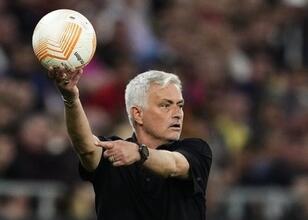 Mourinho’nun ekibi belli oluyor