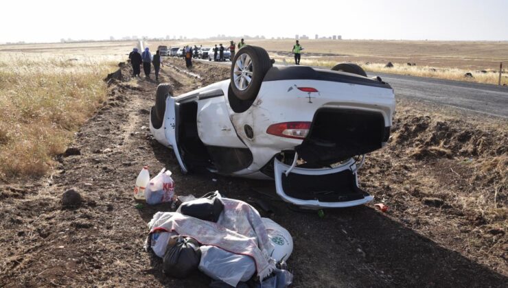 Şanlıurfa’da feci kaza! Otomobil şarampole devrildi… Çok sayıda yaralı