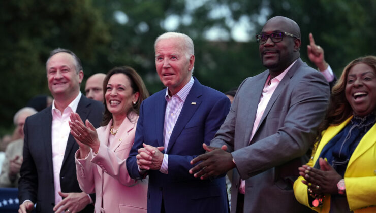 Yine gündem oldu: ABD Başkanı Biden Beyaz Saray'daki konseri izlerken dondu kaldı | Dış Haberler