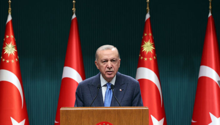 Cumhurbaşkanı Erdoğan, Özbekistan Cumhurbaşkanı Mirziyoyev ile telefonda görüştü | Dış Haberler