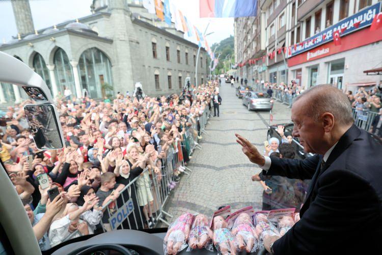 <p>İşte sosyal medyada vatandaşları güldüren samimi anlar... </p>