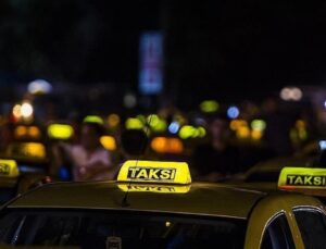 İstanbul’da gelen zammı beğenmeyen taksiciler isyanda: ‘Kontak kapatırız!’