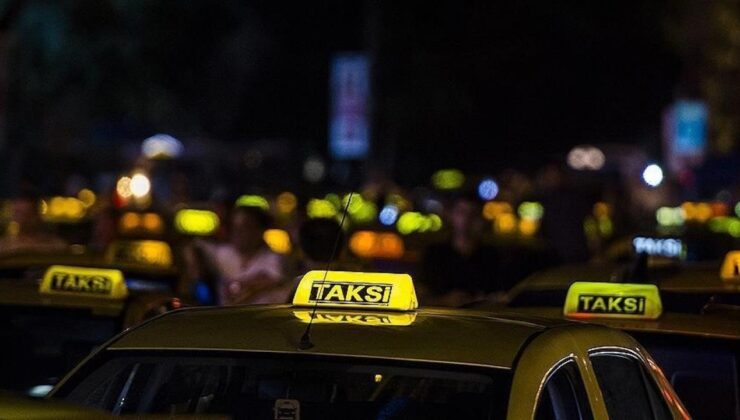 İstanbul’da gelen zammı beğenmeyen taksiciler isyanda: ‘Kontak kapatırız!’