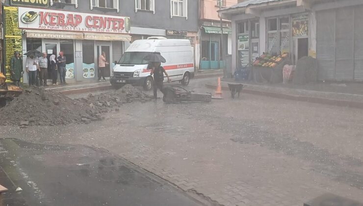 Muş’ta sel felaketi! Akıntıya kapılan genç kız hayatını kaybetti