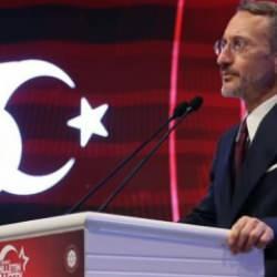 Fahrettin Altun: Batı'da da FETÖ'ye kaybettiriyoruz