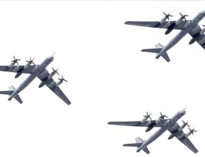 Pentagon: İlk kez Rusya ve Çin uçaklarının birlikte uçtuğunu gördük | Dış Haberler