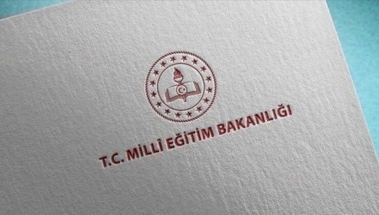 Son Dakika: Kadrolu öğretmenlerin mazeret yer değişikliği için tarih açıklandı!