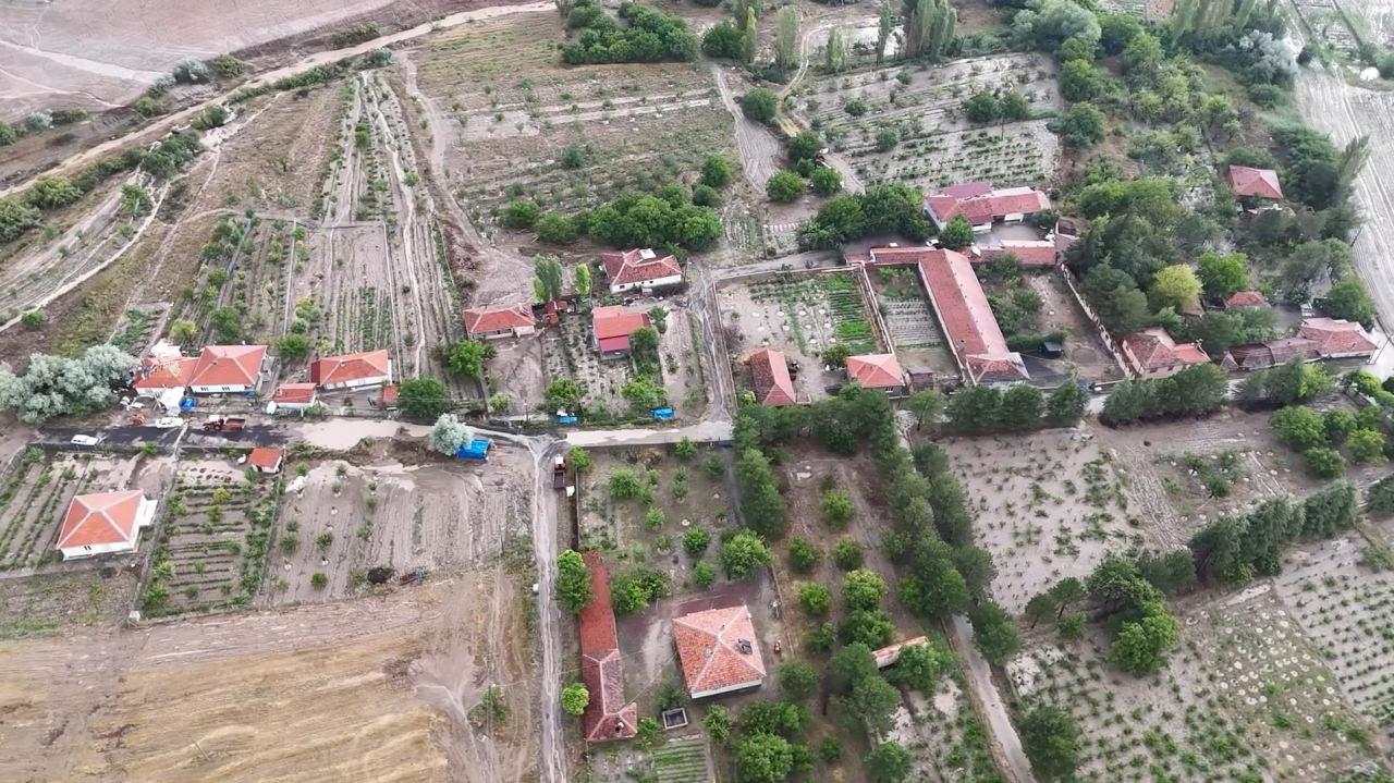 Tüm kent neye uğradığını şaşırdı! Çiftçi: 'hayatımda böylesini görmedim'