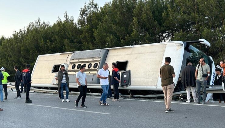 Uşak’ta yolcu otobüsü devrildi: 11 yaralı