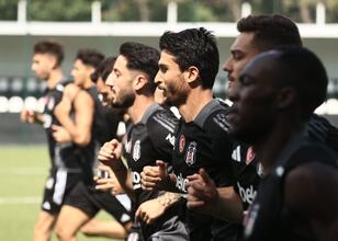 Beşiktaş’a Galatasaray maçı öncesi taraftar desteği