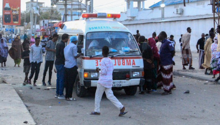 Somali'de bir plaj ve otele düzenlenen saldırıda 32 kişi öldü | Dış Haberler